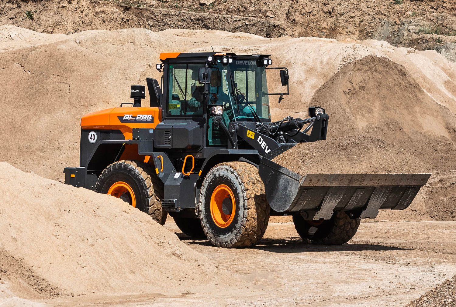 DEVELON DL200TC-7 Wheel Loader