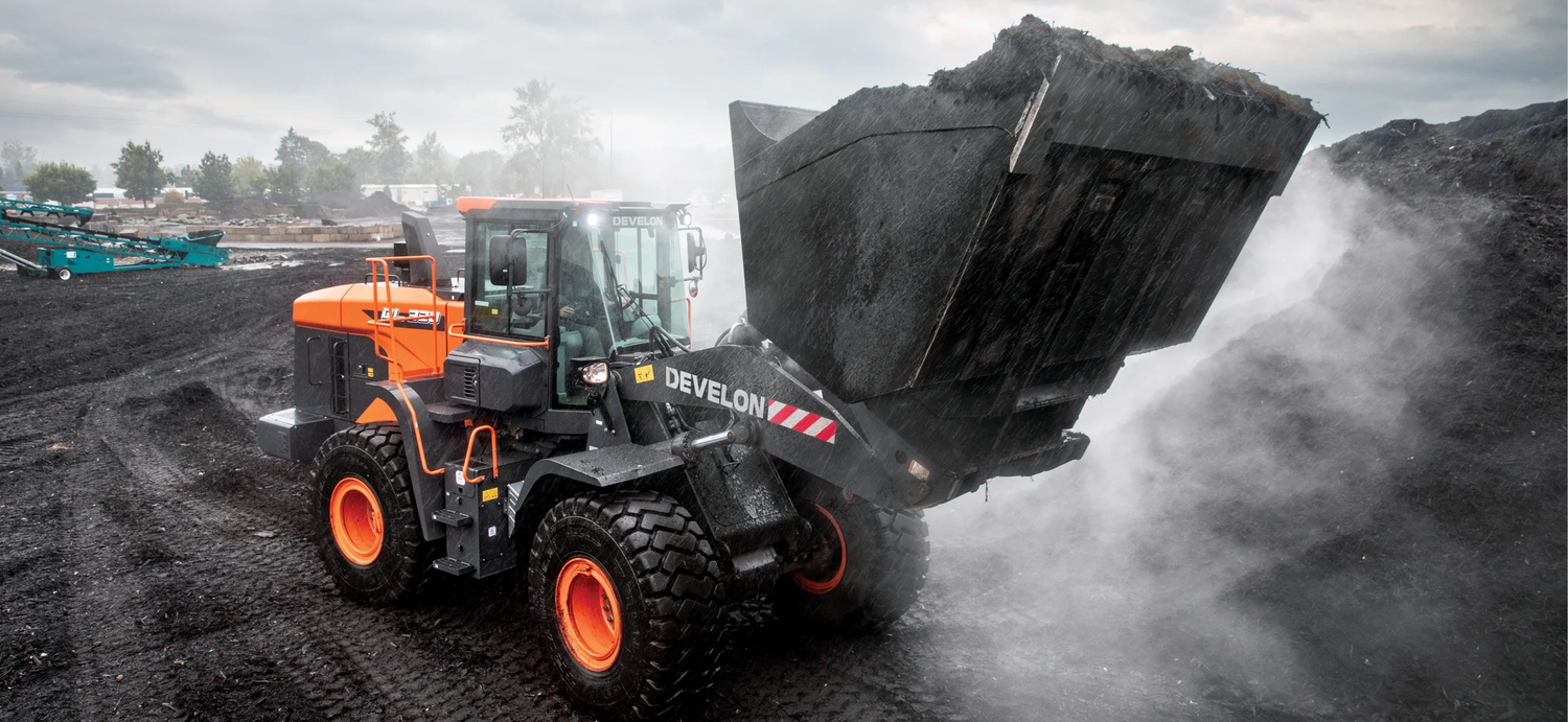 DEVELON DL320-7 Wheel Loader