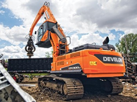 DEVELON DX300MH-5 Material Handler
